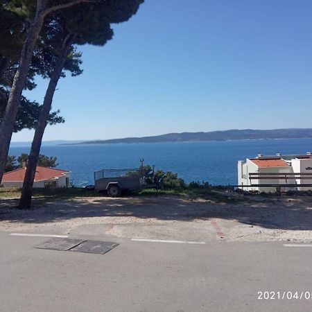 Apartments Lovre - Close To The Sea Brela Εξωτερικό φωτογραφία