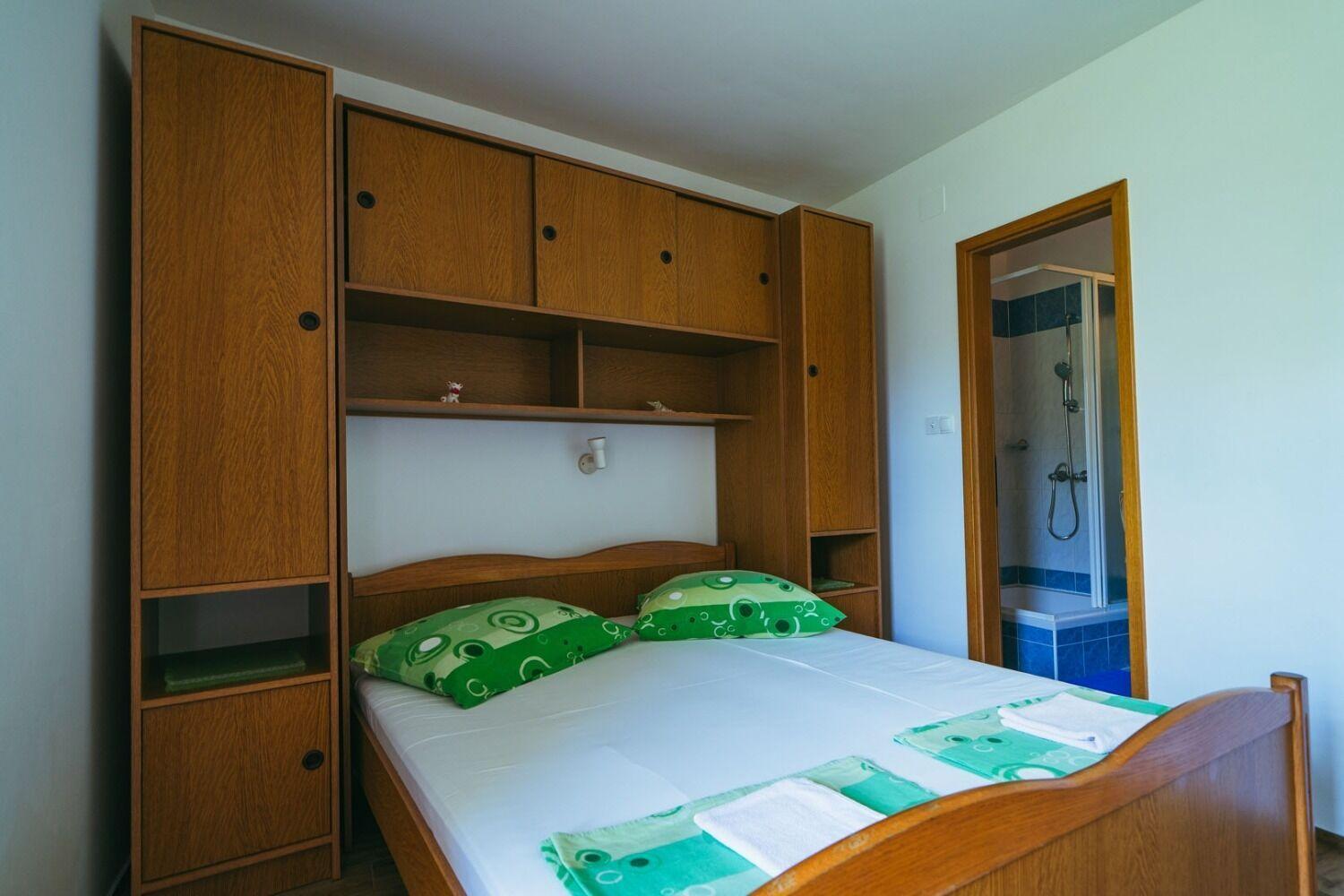 Apartments Lovre - Close To The Sea Brela Εξωτερικό φωτογραφία