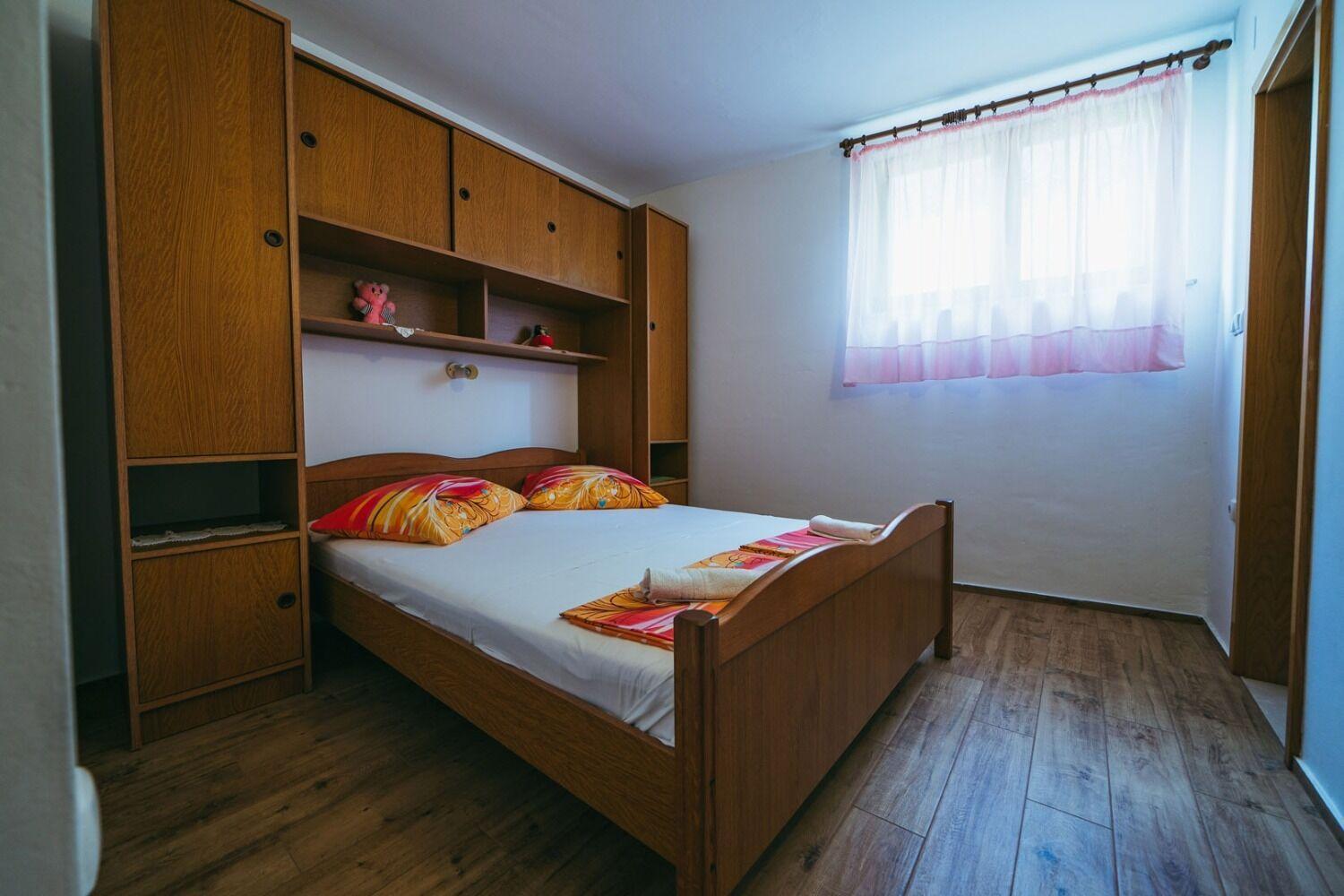 Apartments Lovre - Close To The Sea Brela Εξωτερικό φωτογραφία