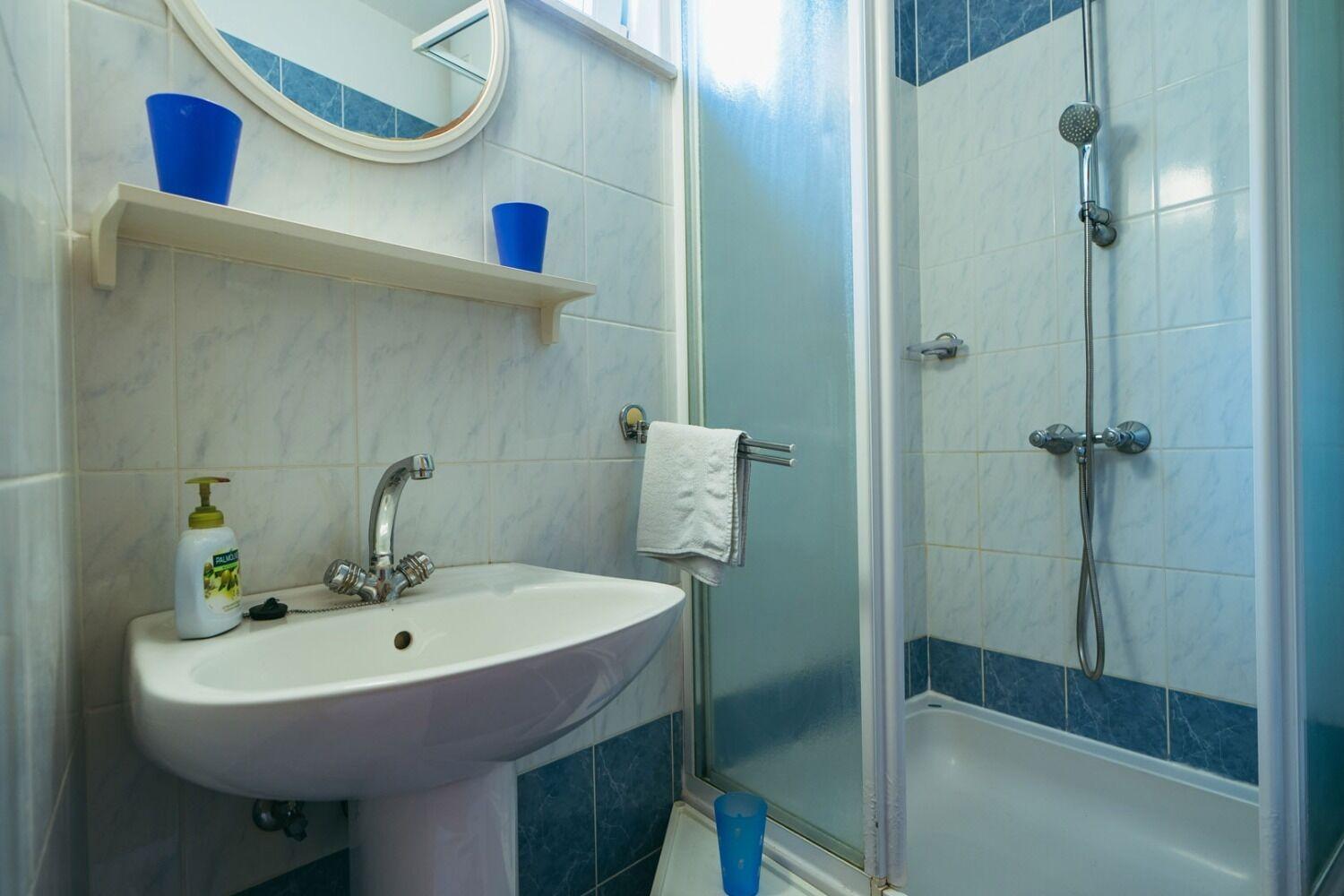 Apartments Lovre - Close To The Sea Brela Εξωτερικό φωτογραφία