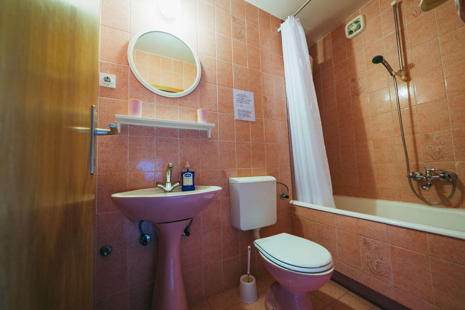 Apartments Lovre - Close To The Sea Brela Εξωτερικό φωτογραφία