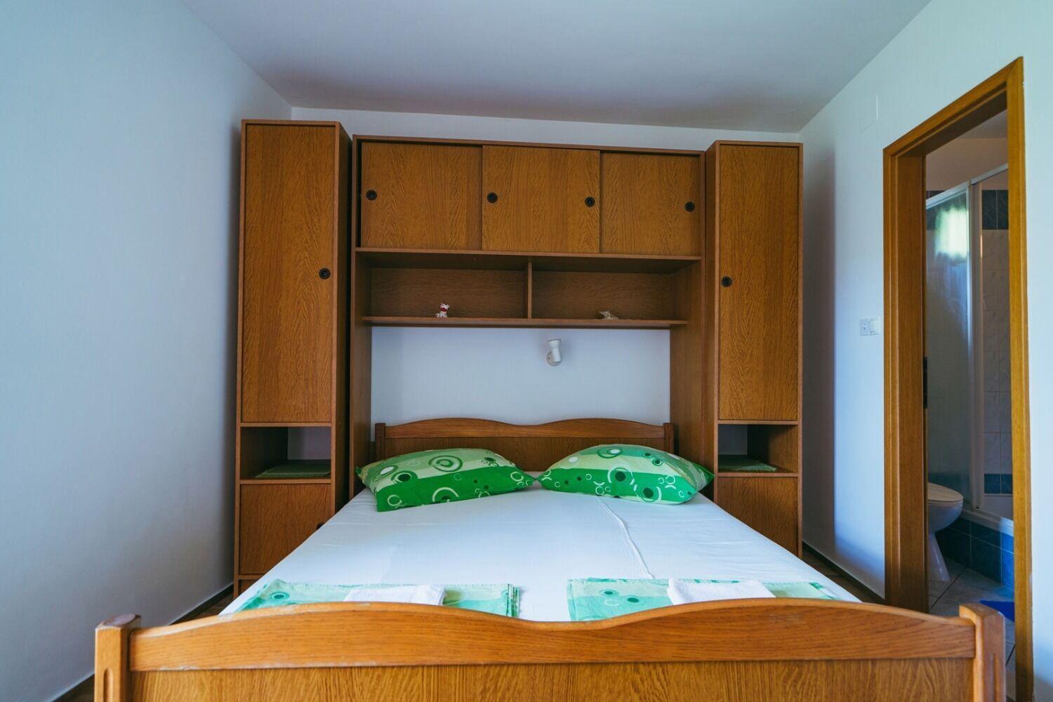 Apartments Lovre - Close To The Sea Brela Εξωτερικό φωτογραφία