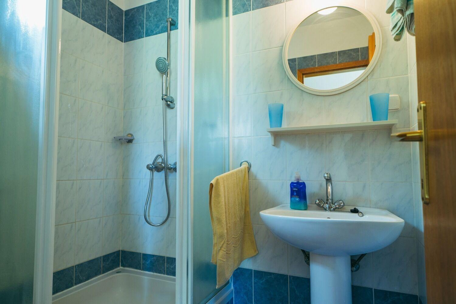 Apartments Lovre - Close To The Sea Brela Εξωτερικό φωτογραφία