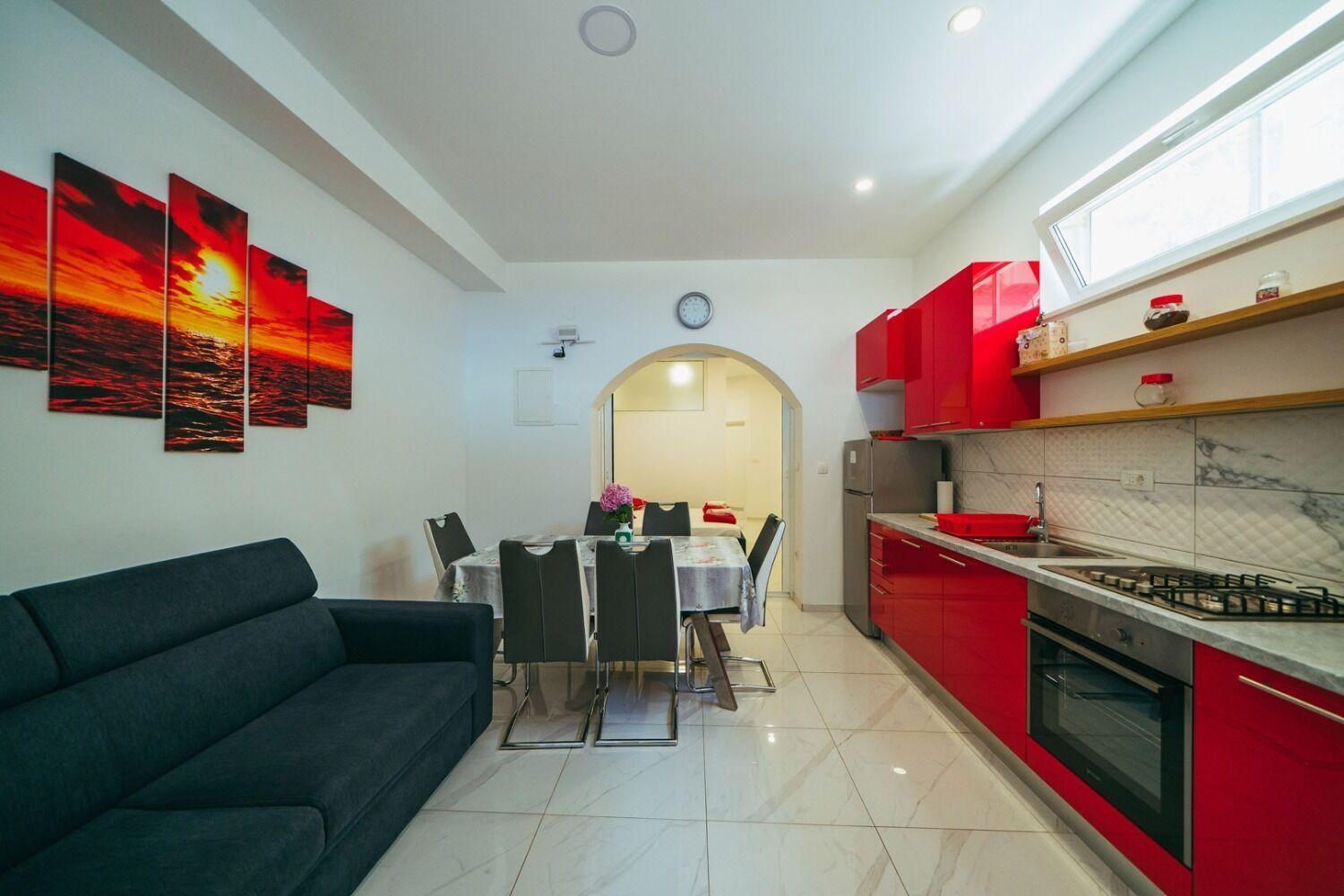 Apartments Lovre - Close To The Sea Brela Εξωτερικό φωτογραφία