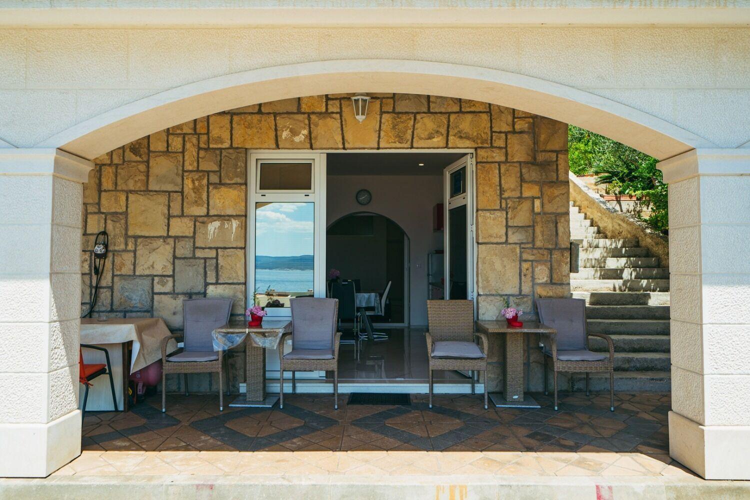 Apartments Lovre - Close To The Sea Brela Εξωτερικό φωτογραφία