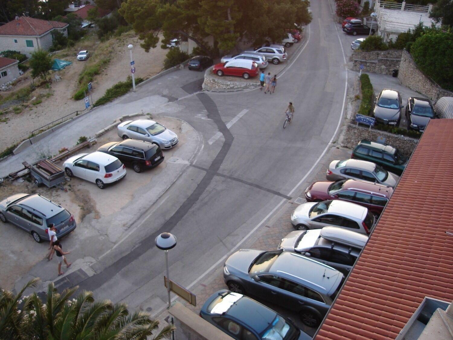 Apartments Lovre - Close To The Sea Brela Εξωτερικό φωτογραφία